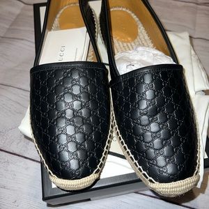 Black leather Gucci espadrilles